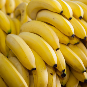 /ext/img/product/bonnes-affaires/25_03_19/200_bananes_1.jpg