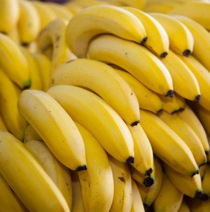 /ext/img/product/bonnes-affaires/26_06_05/100_bananes_1.jpg
