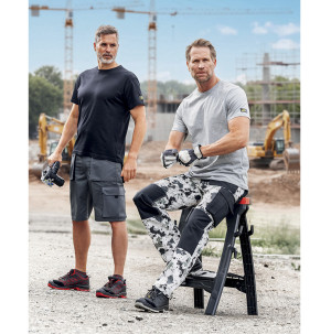 /ext/img/product/bonnes-affaires/26_07_13/100_pantalon_1.jpg