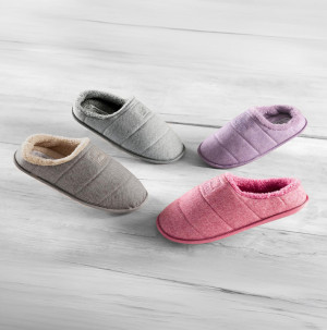 /ext/img/product/bonnes-affaires/26_10_21/100_chaussons_1.jpg
